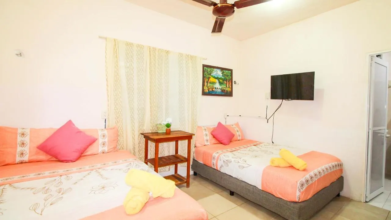 Siyan Ka'An Bak'Halal Otel Bacalar